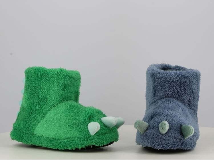 Picture of B912430 BOYS / GIRLS COMFY MONSTER BED SLIPPERS